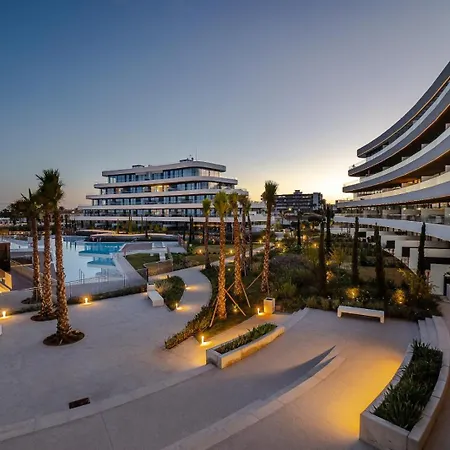 Lejlighed Vivi Homes - Sunrise Pool, Sauna, Gym, Terrace & Sea View Torremolinos